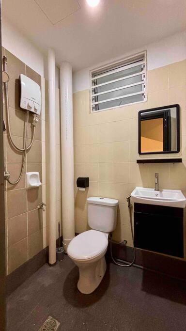 Moderm Spacious 6Pax S Pice Penang Bayan Lepas Exterior photo