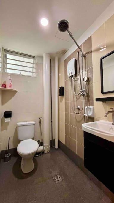 Moderm Spacious 6Pax S Pice Penang Bayan Lepas Exterior photo
